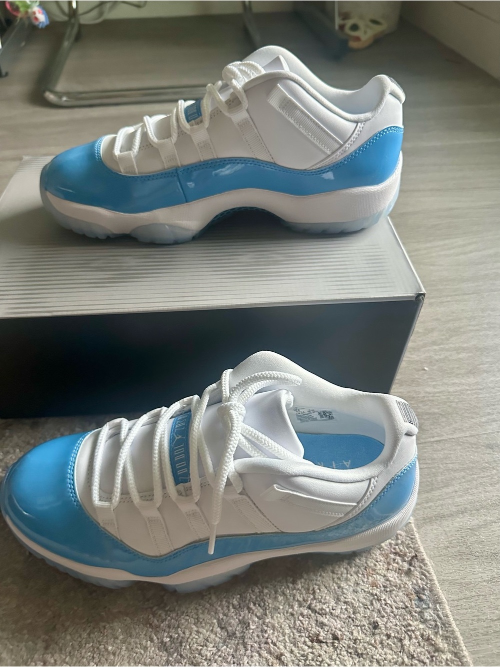 NEW Air Jordan 11 Retro Low "University Blue" Men’s size 9 Women’s size 10.5